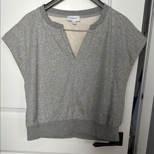 Evereve Heather Gray Sweatshirt Top